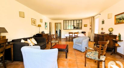 Traditional house 8 rooms of 176 m² in Toulon (83200)