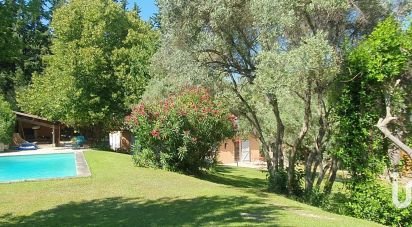 Traditional house 5 rooms of 195 m² in Aix-en-Provence (13090)