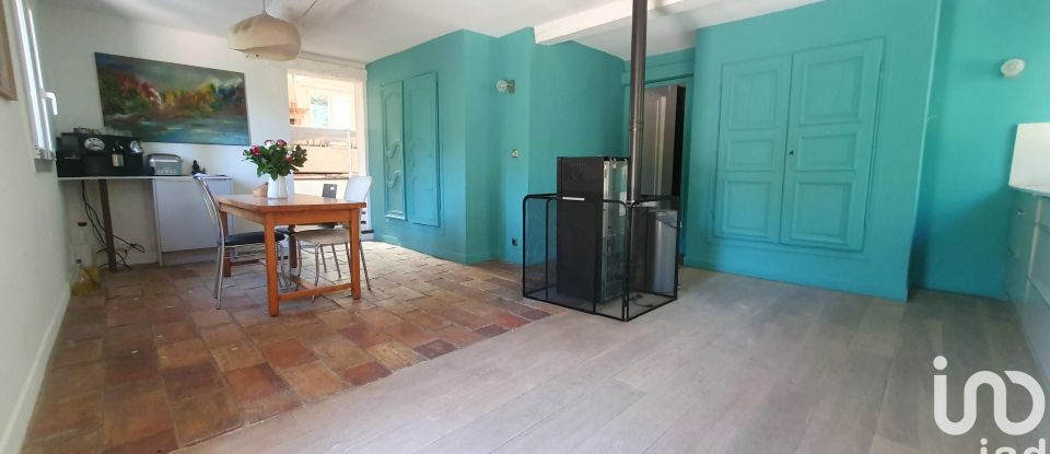 Maison traditionnelle 5 pièces de 195 m² à Aix-en-Provence (13090)