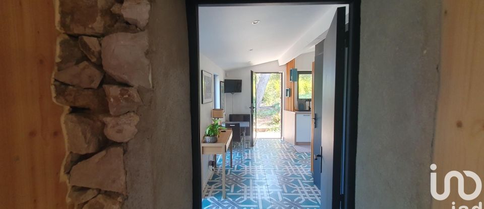 Maison traditionnelle 5 pièces de 195 m² à Aix-en-Provence (13090)