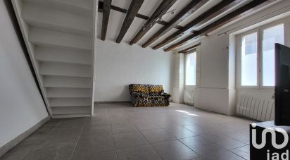 Maison 3 pièces de 75 m² à Neuillé-le-Lierre (37380)