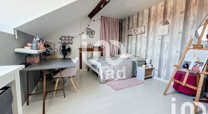 Town house 7 rooms of 215 m² in L'Aigle (61300)