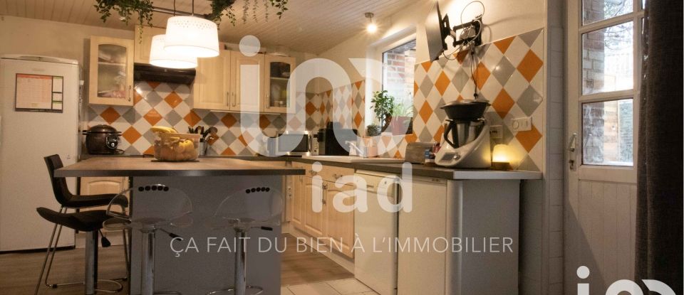 Town house 7 rooms of 215 m² in L'Aigle (61300)