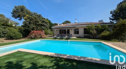 Maison 5 pièces de 180 m² à Roquefort-les-Pins (06330)