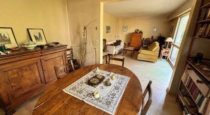Apartment 3 rooms of 71 m² in Talence (33400)