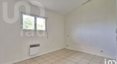 House 4 rooms of 70 m² in Hourtin (33990)