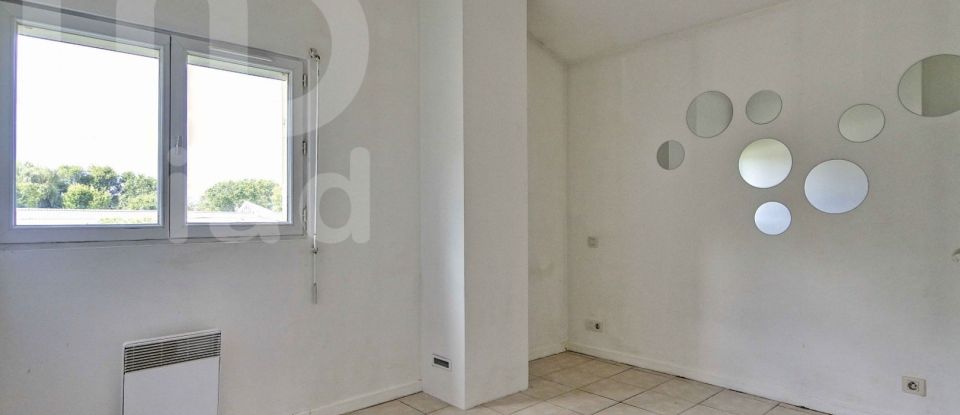 Maison 4 pièces de 70 m² à Hourtin (33990)