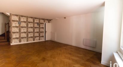 House 3 rooms of 101 m² in Saint-Léonard-de-Noblat (87400)