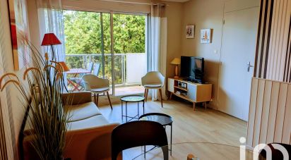 Apartment 2 rooms of 39 m² in Vaux-sur-Mer (17640)