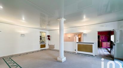 Maison 10 pièces de 397 m² à Ervauville (45320)