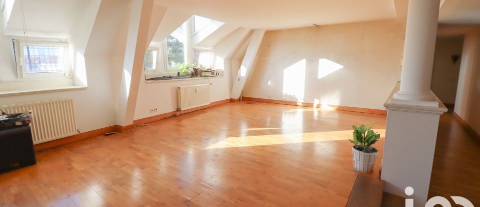 Apartment 6 rooms of 200 m² in Strasbourg (67000)