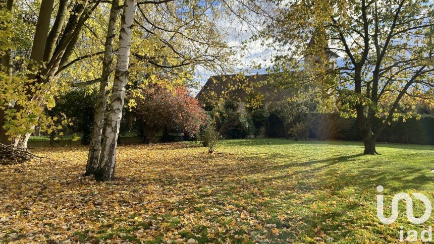 Land of 800 m² in Thiers-sur-Thève (60520)