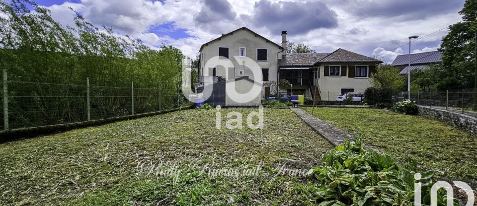 Maison 7 pièces de 180 m² à Sévérac d'Aveyron (12150)