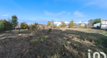 Land of 933 m² in Juniville (08310)