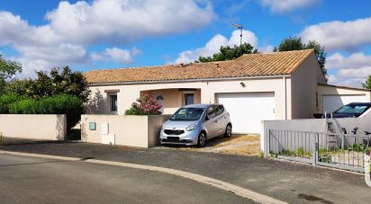 Traditional house 5 rooms of 125 m² in Saint-Ouen-d'Aunis (17230)