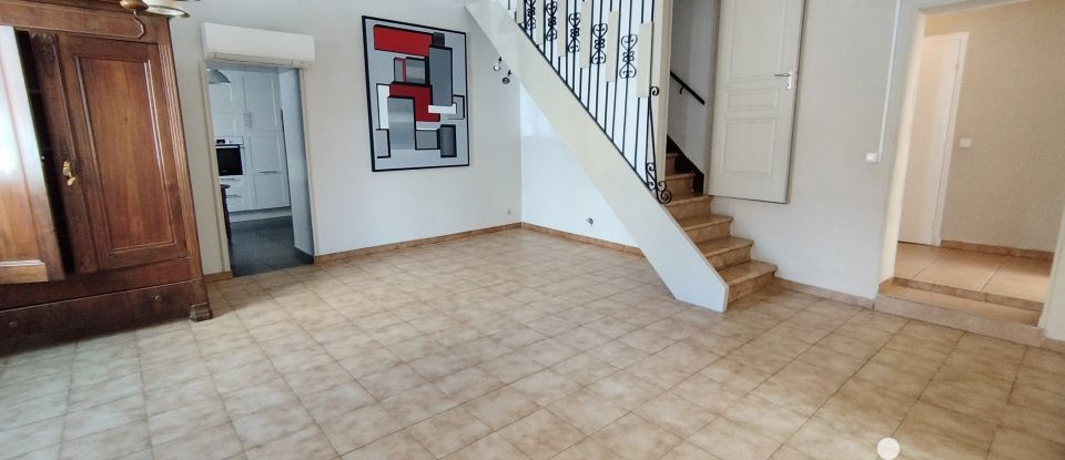 Maison de village 7 pièces de 210 m² à Salses-le-Château (66600)