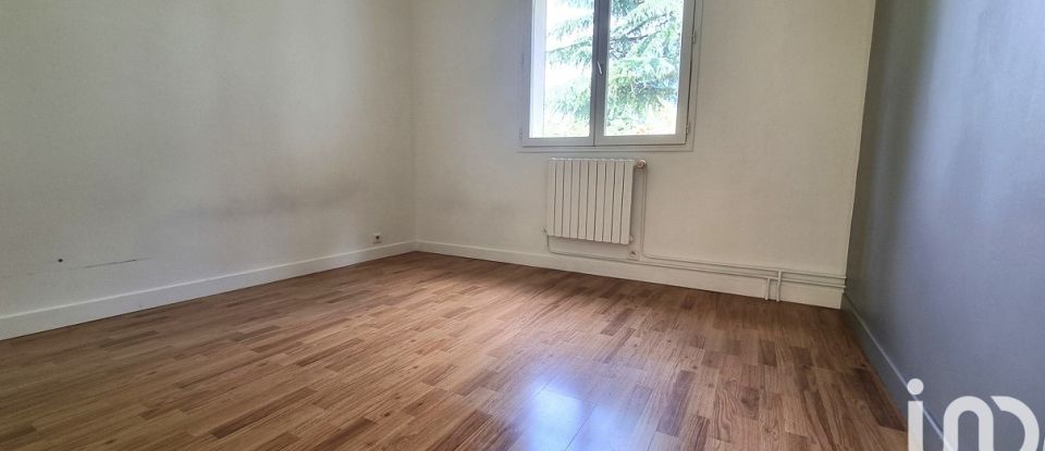 Maison 6 pièces de 135 m² à Trévoux (01600)