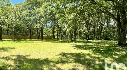 Land of 5,348 m² in Montfort-l'Amaury (78490)