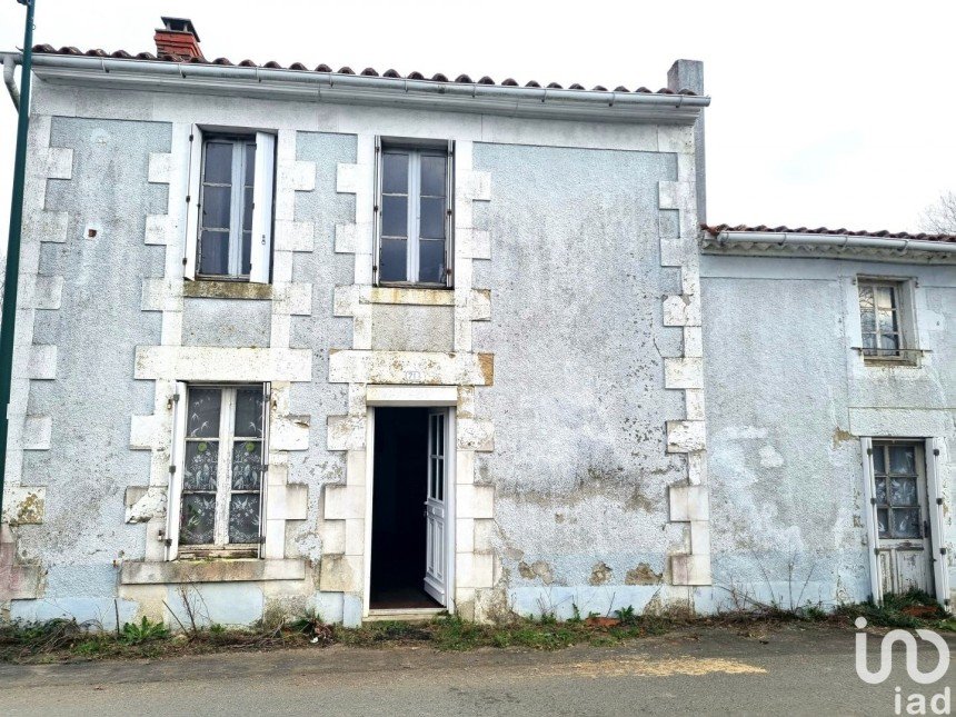 House 4 rooms of 113 m² in La Réorthe (85210)