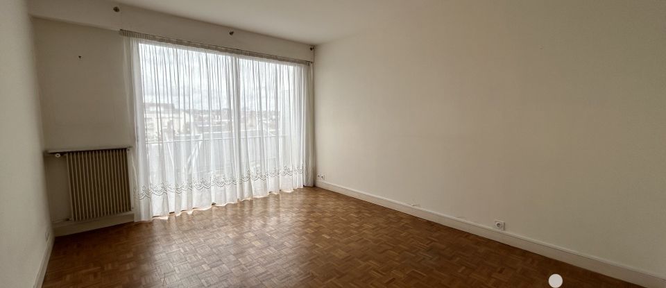 Appartement 4 pièces de 105 m² à Tours (37000)