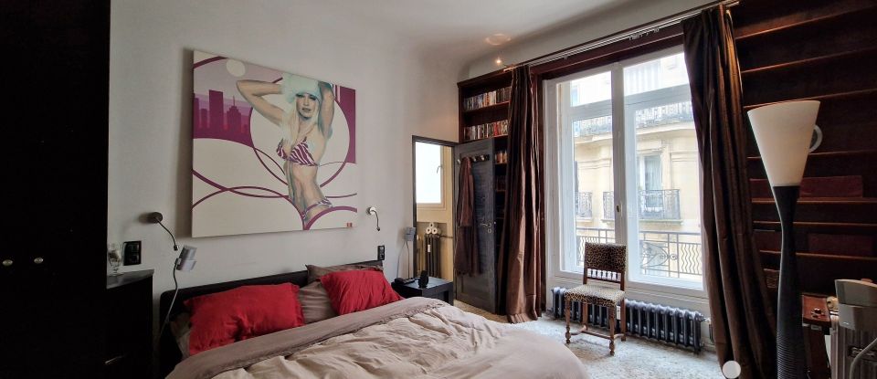 Apartment 6 rooms of 173 m² in Paris (75016)