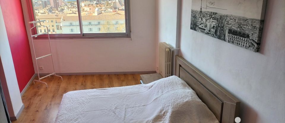 Appartement 2 pièces de 50 m² à Toulon (83000)