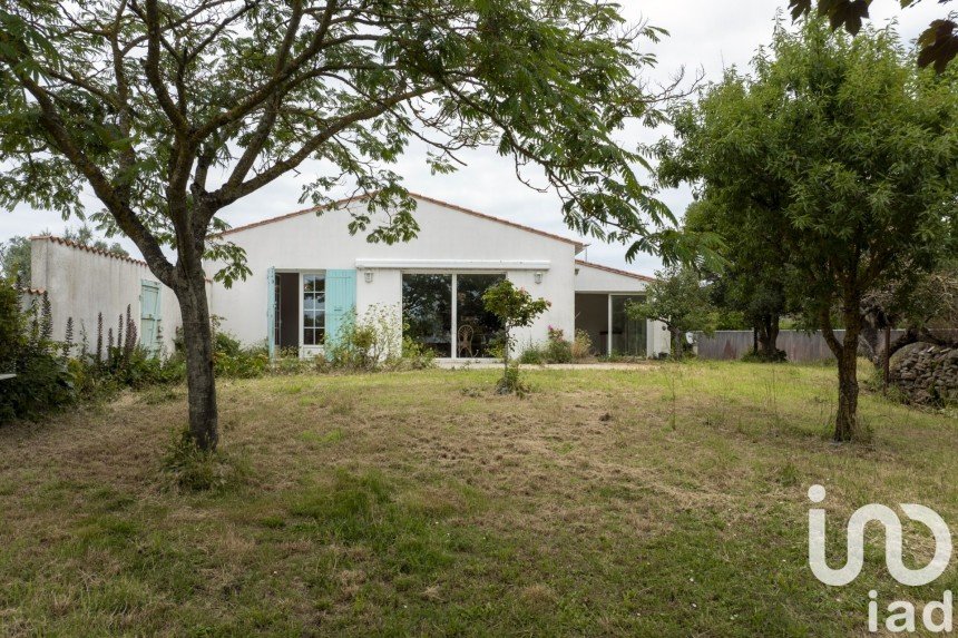 Maison 6 pièces de 133 m² à Sainte-Marie-de-Ré (17740)