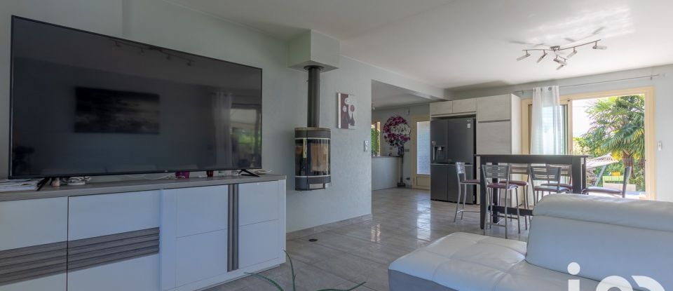 Maison 5 pièces de 142 m² à Ceyzérieu (01350)