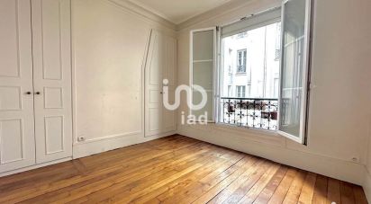 Appartement 5 pièces de 93 m² à Paris (75017)