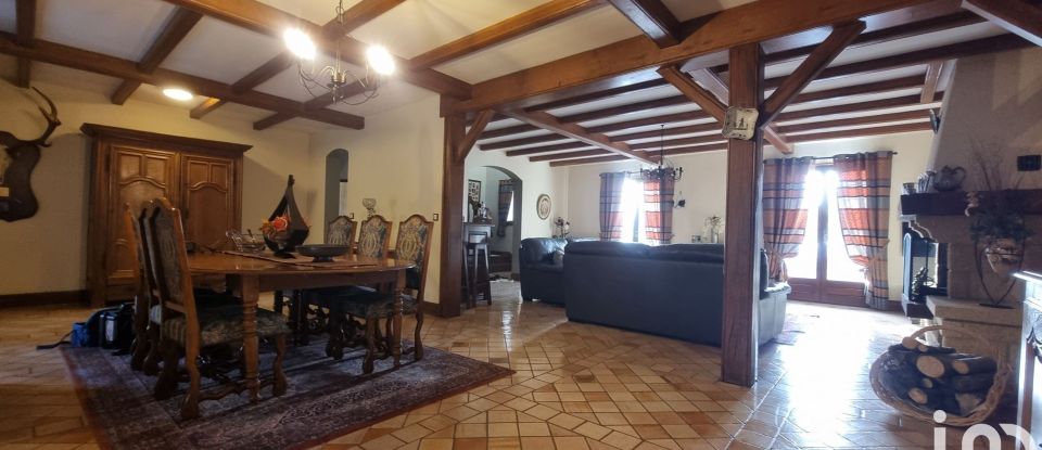 Traditional house 5 rooms of 160 m² in Rethel (08300)