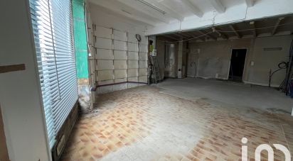 Immeuble de 278 m² à Saint-Claud (16450)