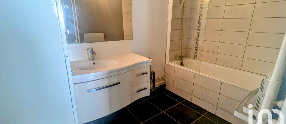 Appartement 2 pièces de 53 m² à Reims (51100)