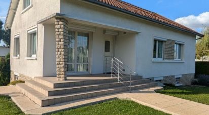 Maison 5 pièces de 137 m² à Creney-près-Troyes (10150)