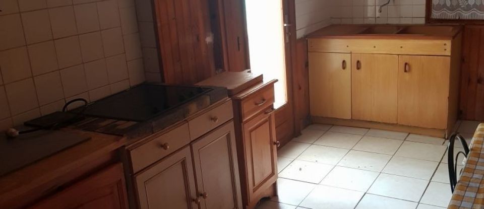 Maison 5 pièces de 86 m² à Désertines (03630)