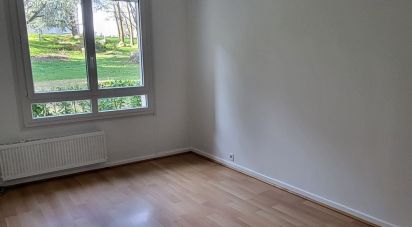 Appartement 6 pièces de 98 m² à Saint-Genis-Laval (69230)