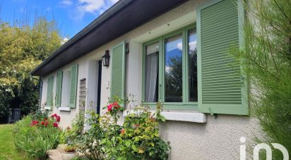 House 4 rooms of 118 m² in Saint-Vallier (71230)