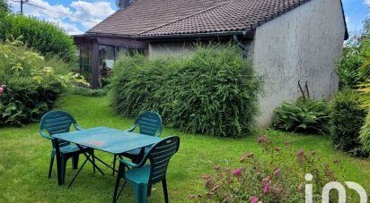 Maison 4 pièces de 118 m² à Saint-Vallier (71230)