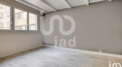 Appartement 4 pièces de 83 m² à Savigny-le-Temple (77176)