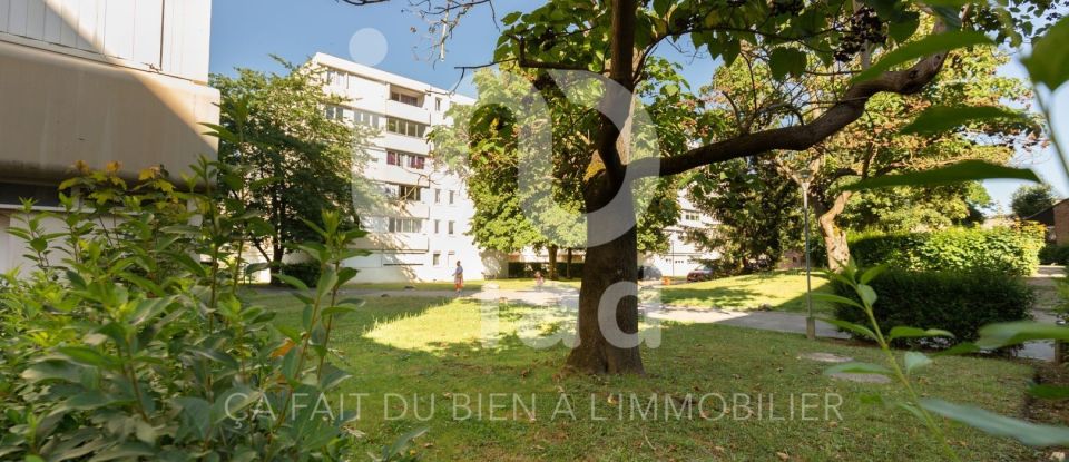 Appartement 4 pièces de 83 m² à Savigny-le-Temple (77176)