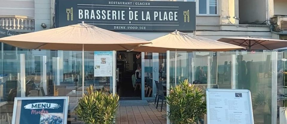 Brasserie-type bar of 110 m² in Dunkerque (59240)