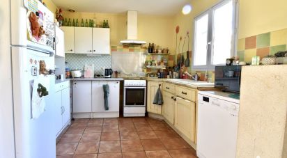 House 4 rooms of 89 m² in Branoux-les-Taillades (30110)