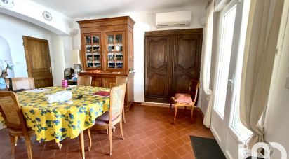 Traditional house 6 rooms of 141 m² in Mons (83440)