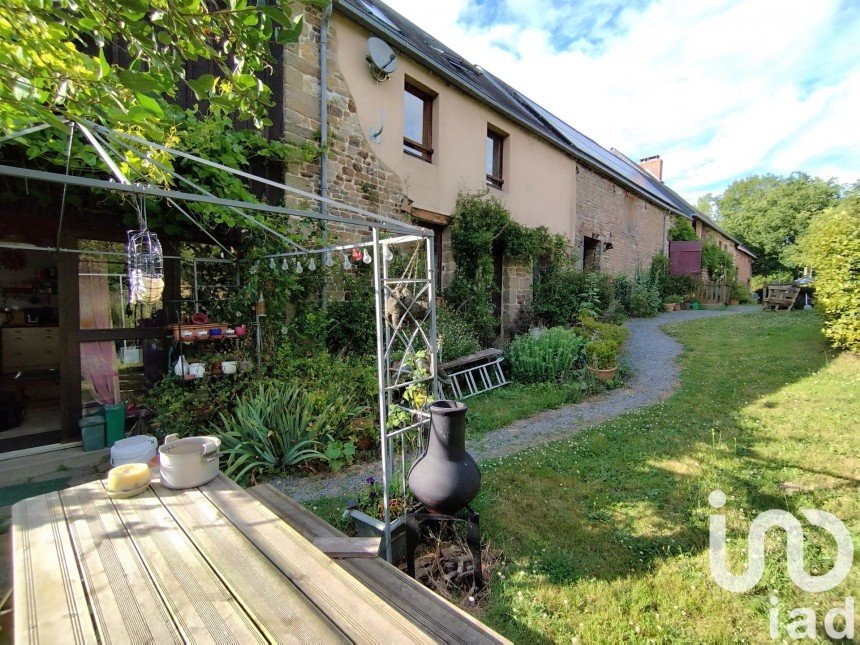 Country house 6 rooms of 193 m² in Tessy Bocage (50420)