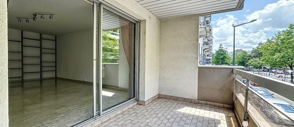 Appartement 3 pièces de 81 m² à Annecy (74000)