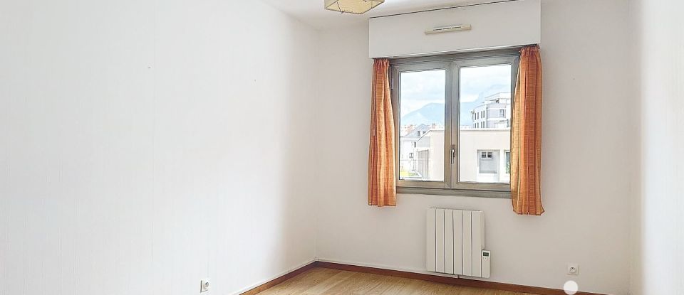 Appartement 3 pièces de 81 m² à Annecy (74000)