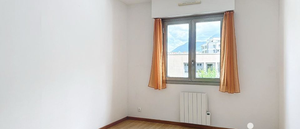 Appartement 3 pièces de 81 m² à Annecy (74000)