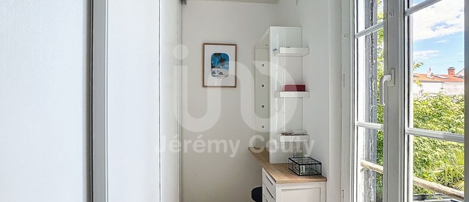 Town house 6 rooms of 128 m² in La Rochelle (17000)