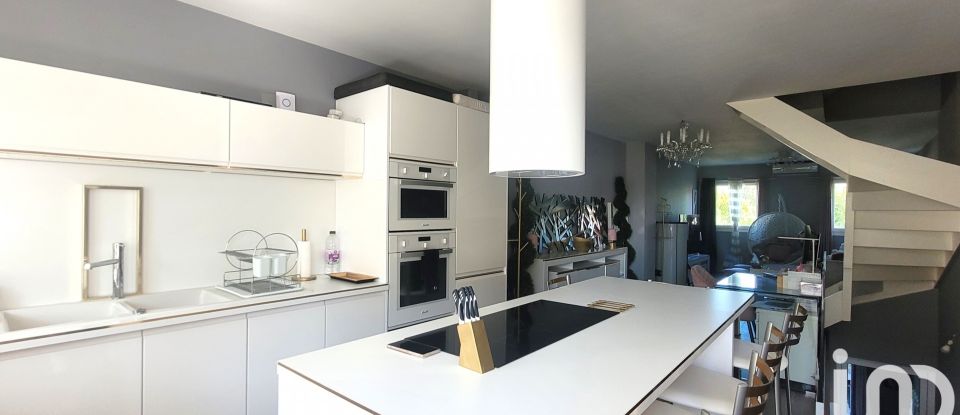 Maison 5 pièces de 143 m² à Lagny-sur-Marne (77400)