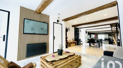 Maison traditionnelle 5 pièces de 172 m² à Remilly-les-Pothées (08150)