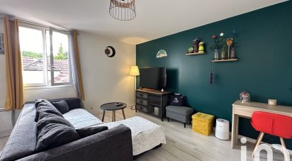 Apartment 2 rooms of 49 m² in Arpajon (91290)